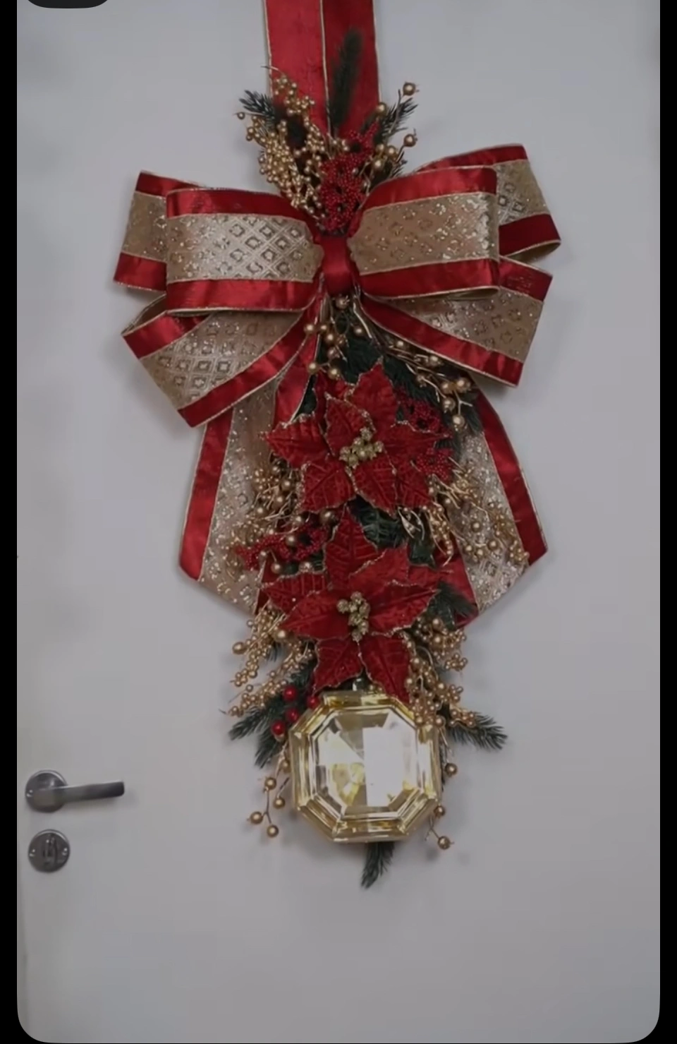Pino Decorado #056